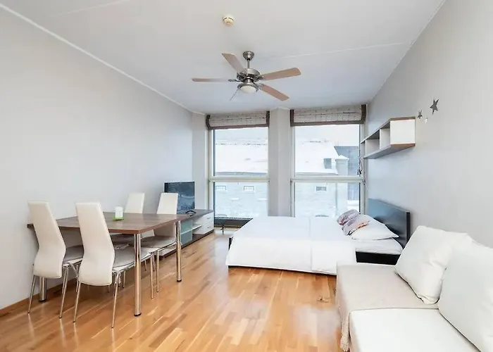 Charming 1 Bedroom In The Heart Of 公寓 *